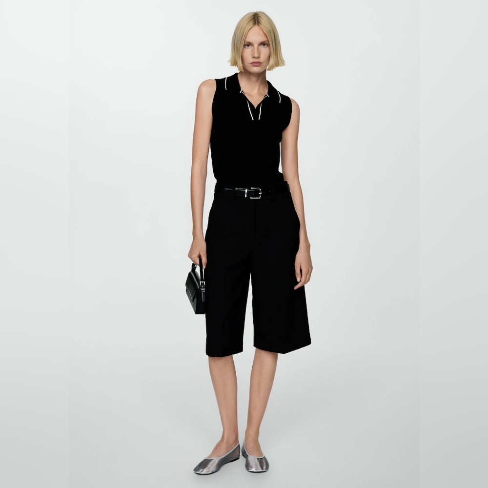 BANANA REPUBLIC Black Bermuda’s